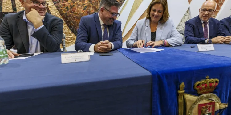 El Real Club Náutico de Gran Canaria compra sus terrenos a Puertos del Estado por 7,2 millones