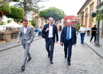 Clavijo saluda el llamamiento a la unidad nacionalista hecho por Primero Canarias