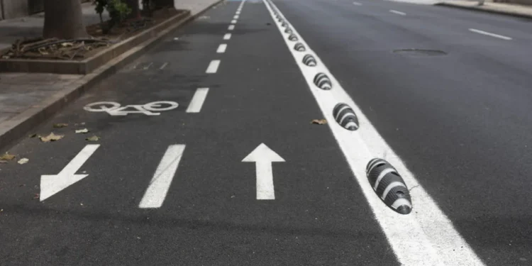 Bermúdez juzga «un disparate» el auto del TSJC sobre el carril bici de Santa Cruz