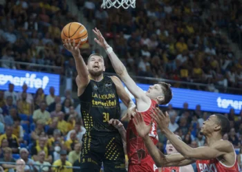 El alcalde de La Laguna pide la suspensión del partido de baloncesto contra el equipo israelí Bnei Herzliya