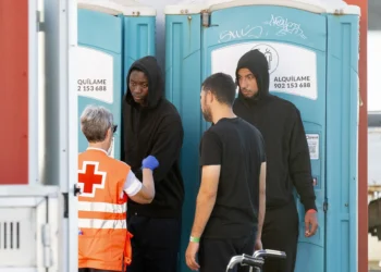 El alcalde de Arrecife (PP) pide que los inmigrantes sean desembarcados en Marruecos