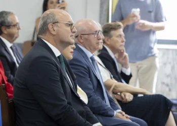 La Delegación del Gobierno reprocha a Canarias que pidiera trasladar a un menor que había dicho que tenía 20 años