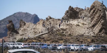 El Cabildo de Tenerife invierte 2.860.000 euros en el refuerzo de personal para la seguridad y control en el Teide