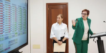 El Gobierno de Canarias dice que ha reducido a la mitad el tiempo de tramitación de la dependencia