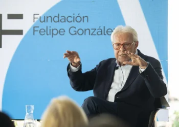 Felipe González: «Si Sánchez ha propuesto un plan de paz para Gaza, hay que apoyarlo»