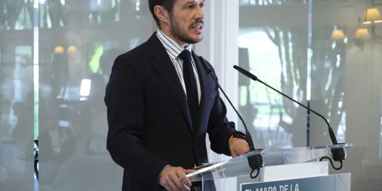 La lucha contra el cambio climático, una prioridad para el 65 % de la población de Canarias