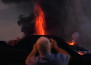Revelan que los volcanes «cambian de voz» antes de erupcionar, una nueva vía para mejorar la prevención