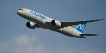 El Gobierno pagará a las aerolíneas 720 millones de euros en subvenciones a los vuelos a las islas