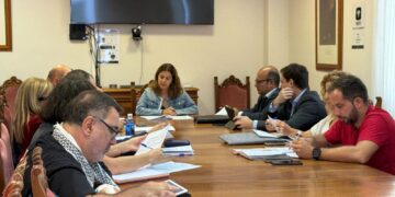 Empleo destaca el descenso de cincuenta y dos casos de siniestralidad laboral femenina en Lanzarote en 2025