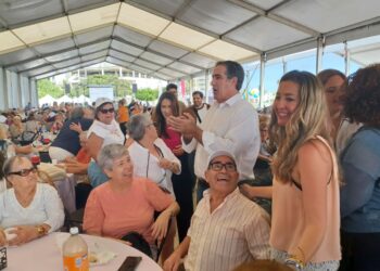 Mil personas mayores se dan cita en el III Encuentro de Mayores de Gran Canaria