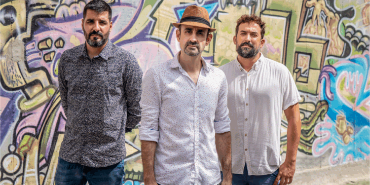 Yul Ballesteros Trío invoca a la esperanza en el Teatro Guiniguada