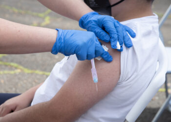 La Dirección General de Salud Pública eleva a catorce los casos confirmados en el brote de sarampión en La Palma