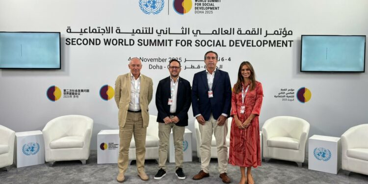 Canarias defiende en Doha que se aumente la financiación alimentaria en África para frenar los procesos migratorios