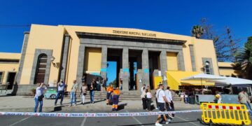 Dispositivo de limpieza por Todos los Santos