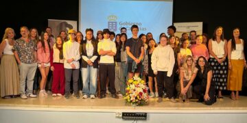 Educación entrega los premios del concurso creativo que conmemora el centenario de la muerte de Alonso Quesada