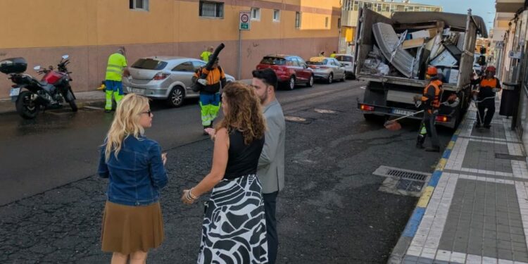 Lomo Los Frailes cierra la V fase de actuaciones conjuntas entre Parques y Jardines y Limpieza