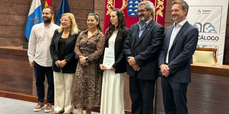 Antonia María Pérez repasa los protocolos y dispositivos del SCS para el abordaje de la epilepsia