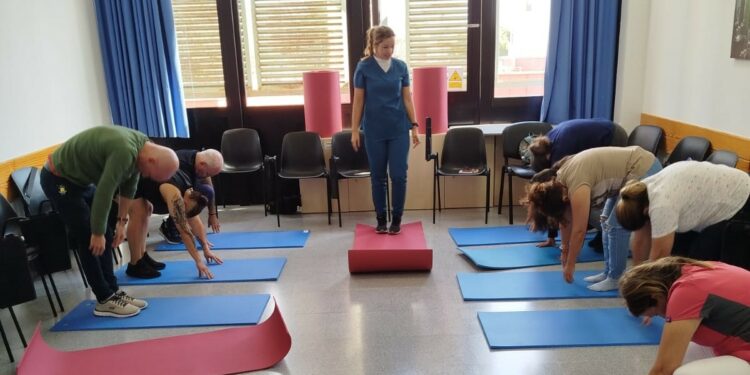 El Centro de Salud de Miller Bajo celebra un taller sobre regulación emocional y técnicas de relajación