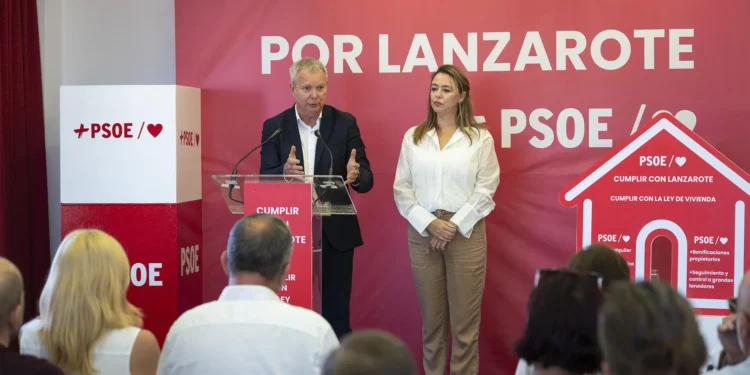 Franquis (PSOE): «Clavijo acabará su mandato sin construir una sola vivienda de su gestión»