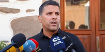 Primero Canarias descarta responder al PSOE con una moción de censura en Las Palmas de Gran Canaria, pero no olvida