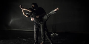 El cuerpo como un lienzo: ‘Tríptico #2’ celebra la hibridación de la danza contemporánea en el Guiniguada