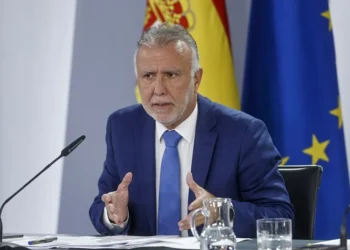 Torres denuncia un ataque difamatorio en su contra y demandará a Víctor de Aldama