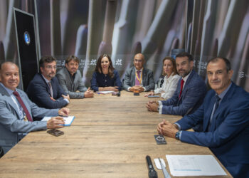 Turismo de Canarias impulsa la regeneración del destino junto con los principales operadores internacionales