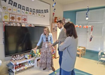 Educación dota con 103.500 euros a 68 centros para renovar el material de las aulas del primer ciclo educativo