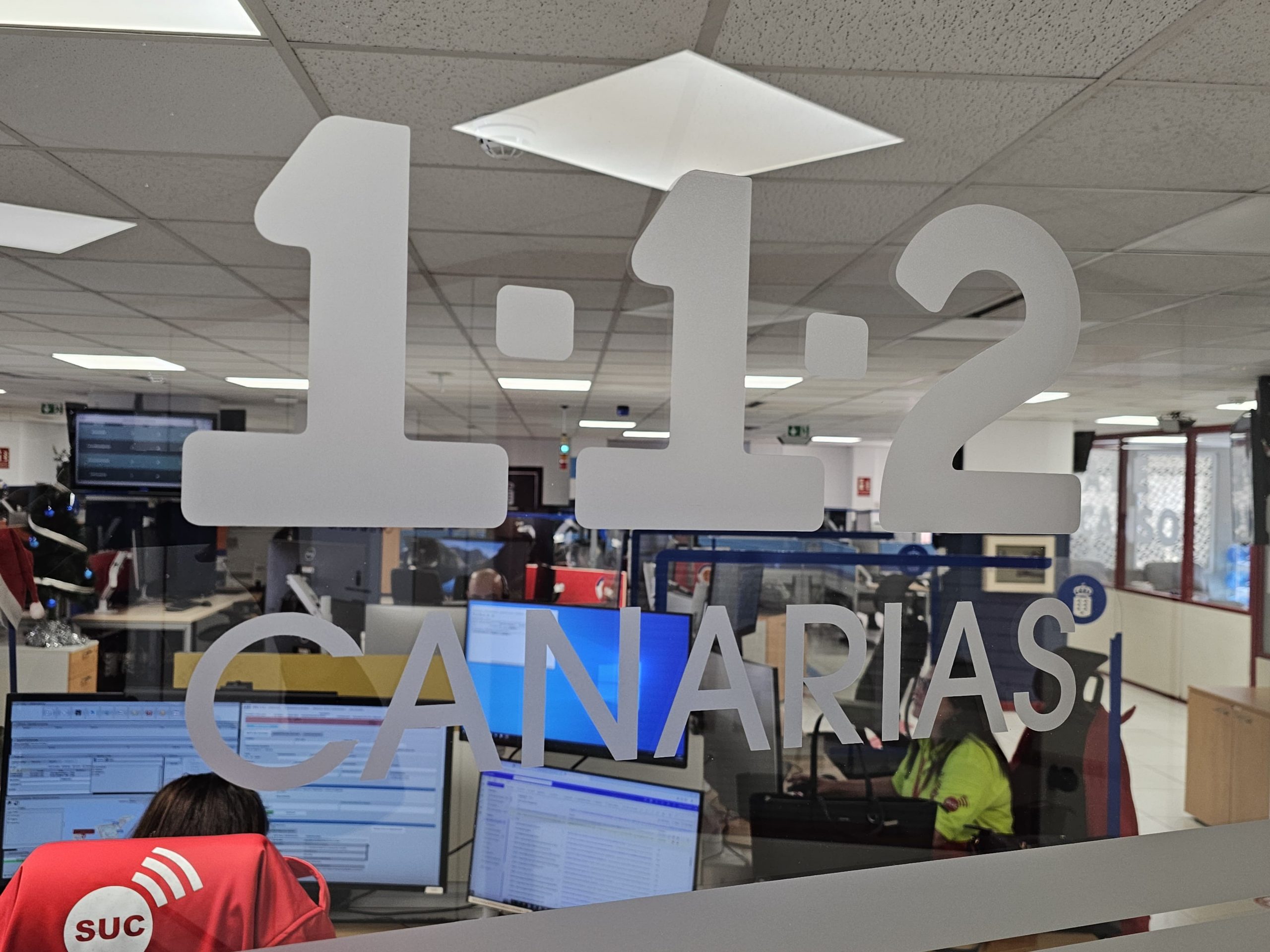 imagen-de-la-sala-operativa-del-112-scaled-2