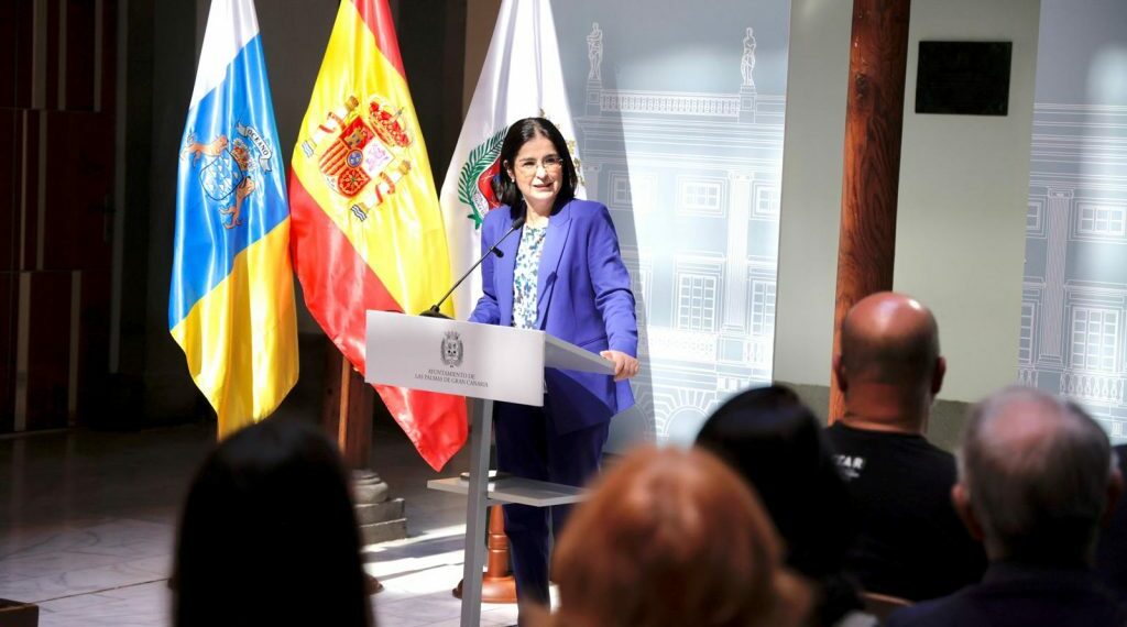 La alcaldesa, Carolina Darias, durante su intervención