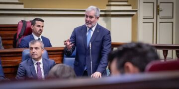 Clavijo: “El Decreto Canario marcará la diferencia en el tratamiento que recibe Canarias del Estado”