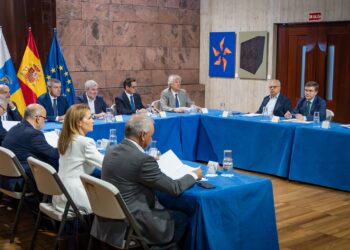 Clavijo llama a defender con unidad un Decreto Canarias que incluye todas las reclamaciones históricas de las islas