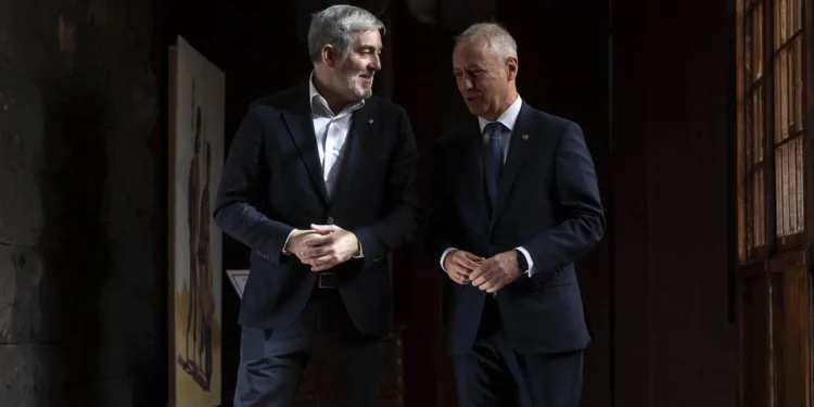 Clavijo y Urkullu buscan vías para fortalecer la posición de Canarias en el Atlántico medio