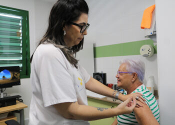 Sanidad incrementa un 14,3 por ciento la vacunación contra la gripe en el primer mes de su administración