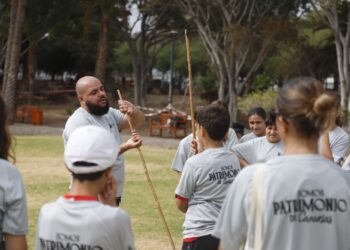 La III Semana de Juegos y Deportes Tradicionales acerca las modalidades vernáculas a los escolares de La Gomera