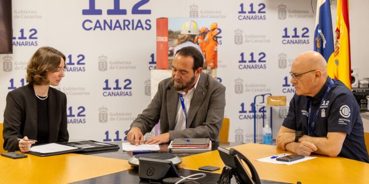 El 112 comparte buenas prácticas con embajadas y consulados para agilizar el flujo de información en emergencias