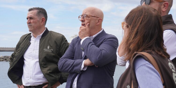 Patrimonio Cultural y Puertos de Tenerife sellan un compromiso para preservar el patrimonio portuario