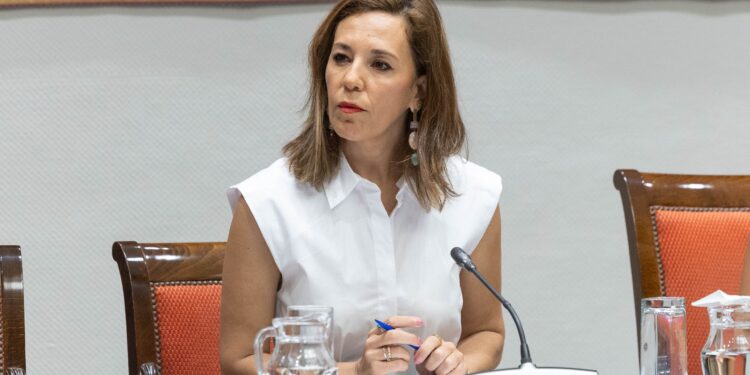 Jéssica de León destaca la intermediación del Servicio Canario de Empleo con más de 60.000 contrataciones
