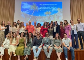 La Gerencia Sanitaria de Lanzarote homenajea a los once residentes de Medicina que culminan su formación