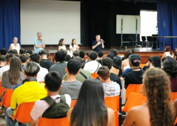 Unos 38.500 estudiantes de 823 centros canarios participan este curso en la evaluación de diagnóstico