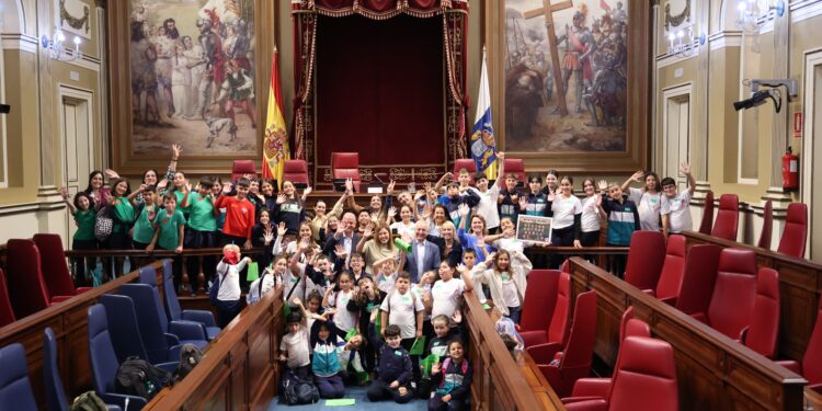 Un momento durante el pleno infantil