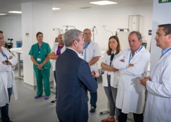 Clavijo destaca la mejora en la calidad que aporta el nuevo Hospital de Día Quirúrgico de La Candelaria