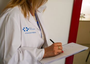 El seguimiento de la huelga nacional de médicos en las instituciones del SCS se sitúa en el 9,84 por ciento