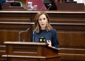 Jéssica de León destaca la reducción de la brecha salarial y el impulso de medidas para el empleo femenino
