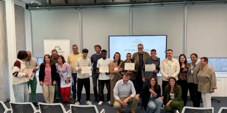 Juventud apoya el programa de inclusión sociolaboral Raíces del Cambio que se desarrolla en Lanzarote