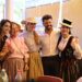 300 mayores de Santa Cruz de Tenerife celebran las tradiciones canarias con bailes y música folclórica