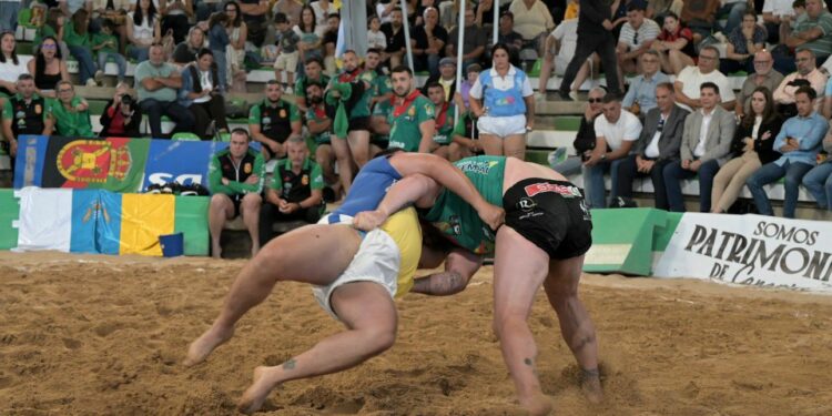 La Luchada Institucional pone el broche a la III Semana Canaria de Juegos y Deportes Tradicionales
