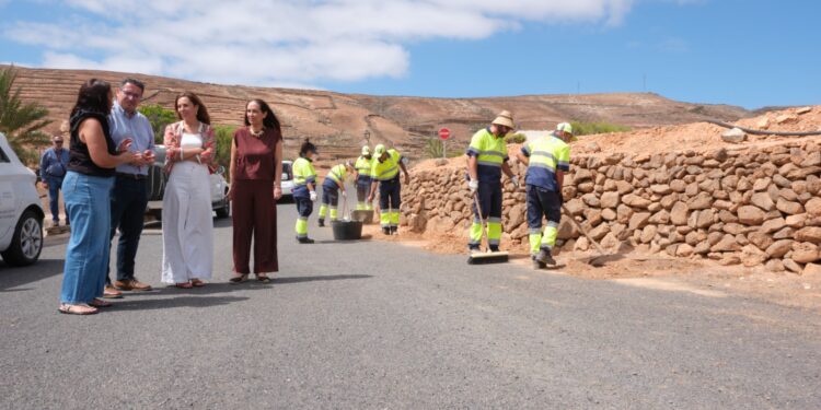 Empleo destina 557.341 euros en Fuerteventura para contratar a más de sesenta desempleados en la capital