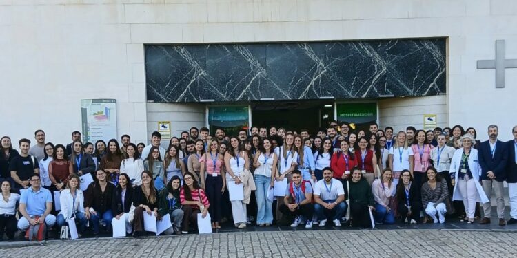 El HUC recibe a 96 nuevos residentes que inician su periodo formativo