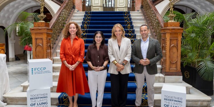 Esther Monzón apuesta por el abordaje integral de los pacientes con cáncer de pulmón